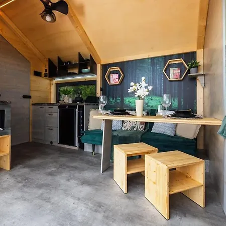 Tiny House Honzík *